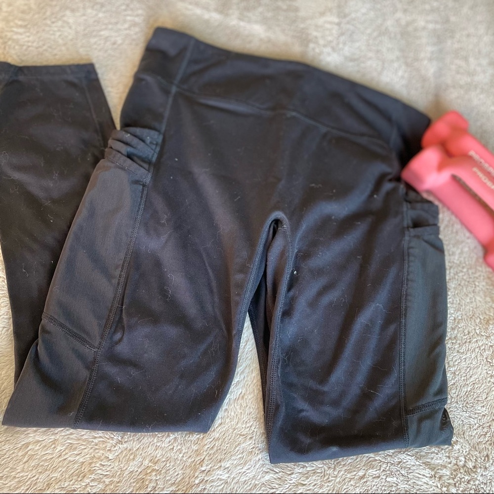 Fabletics Trinity Mid-rise Pocket 7/8 Leggings